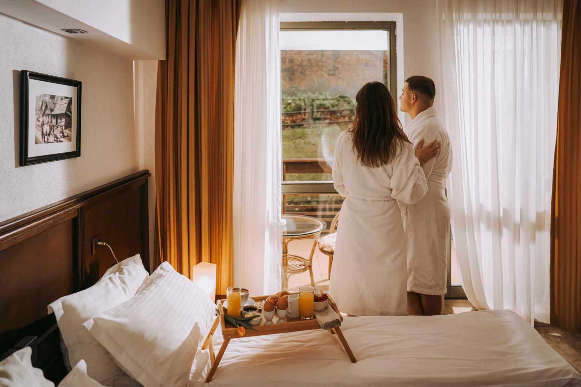 Hotel & Restaurant Sofia Sucevita Eksteriør bilde